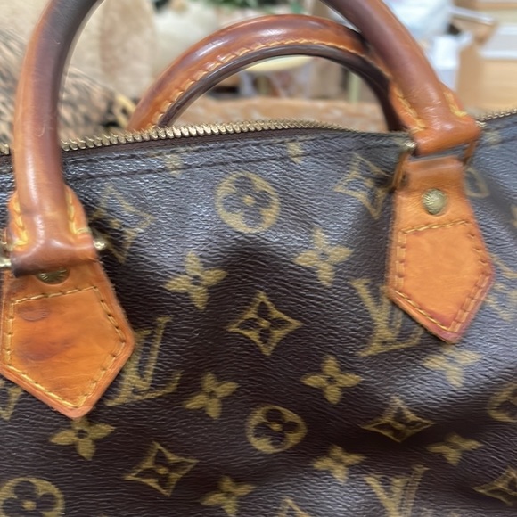 Vintage Louie Vuitton- Speedy 30 - Picture 8 of 16